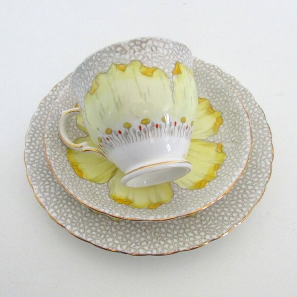 Vintage Tuscan Teacup trio set, Yellow Flower (Lot 2) - Picture 1 of 10